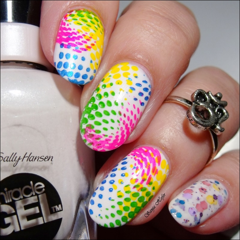 Holi - Festival of color - My polished nails